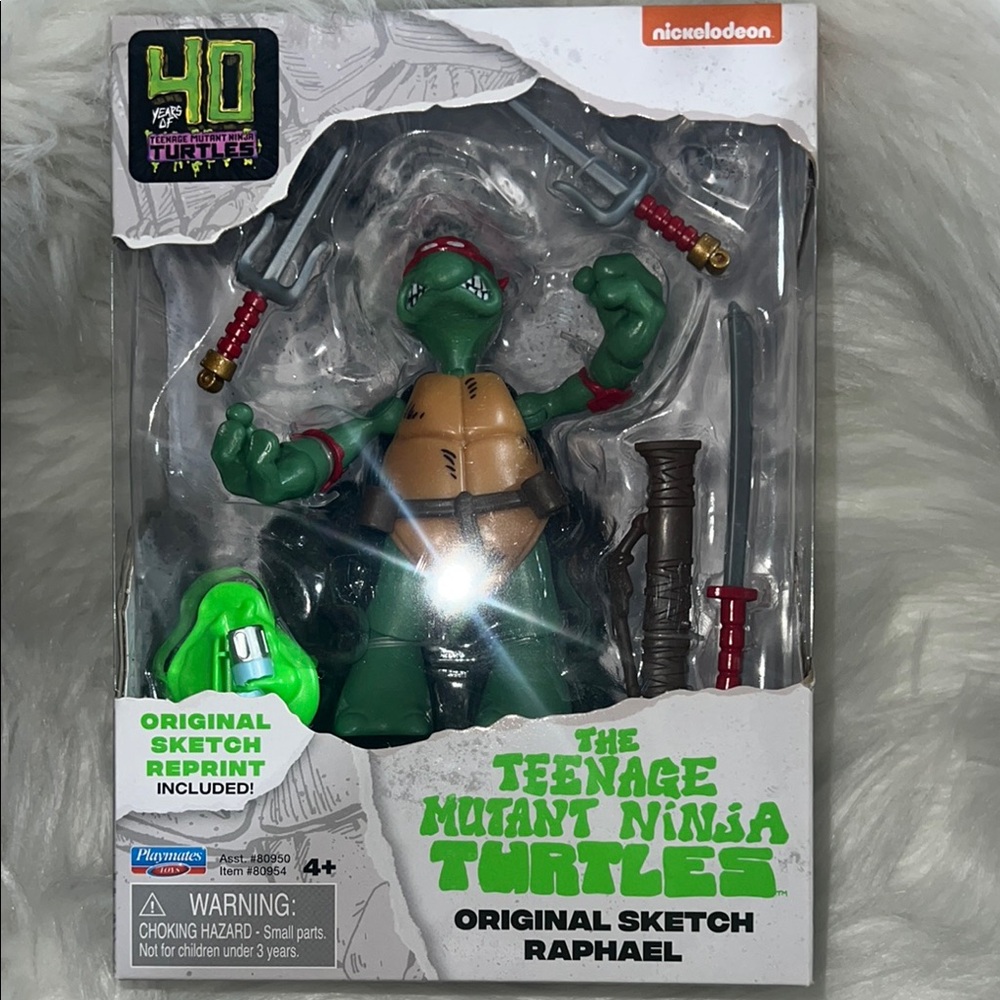 Nickelodeon TMNT Reptile Action Figure Green and Red